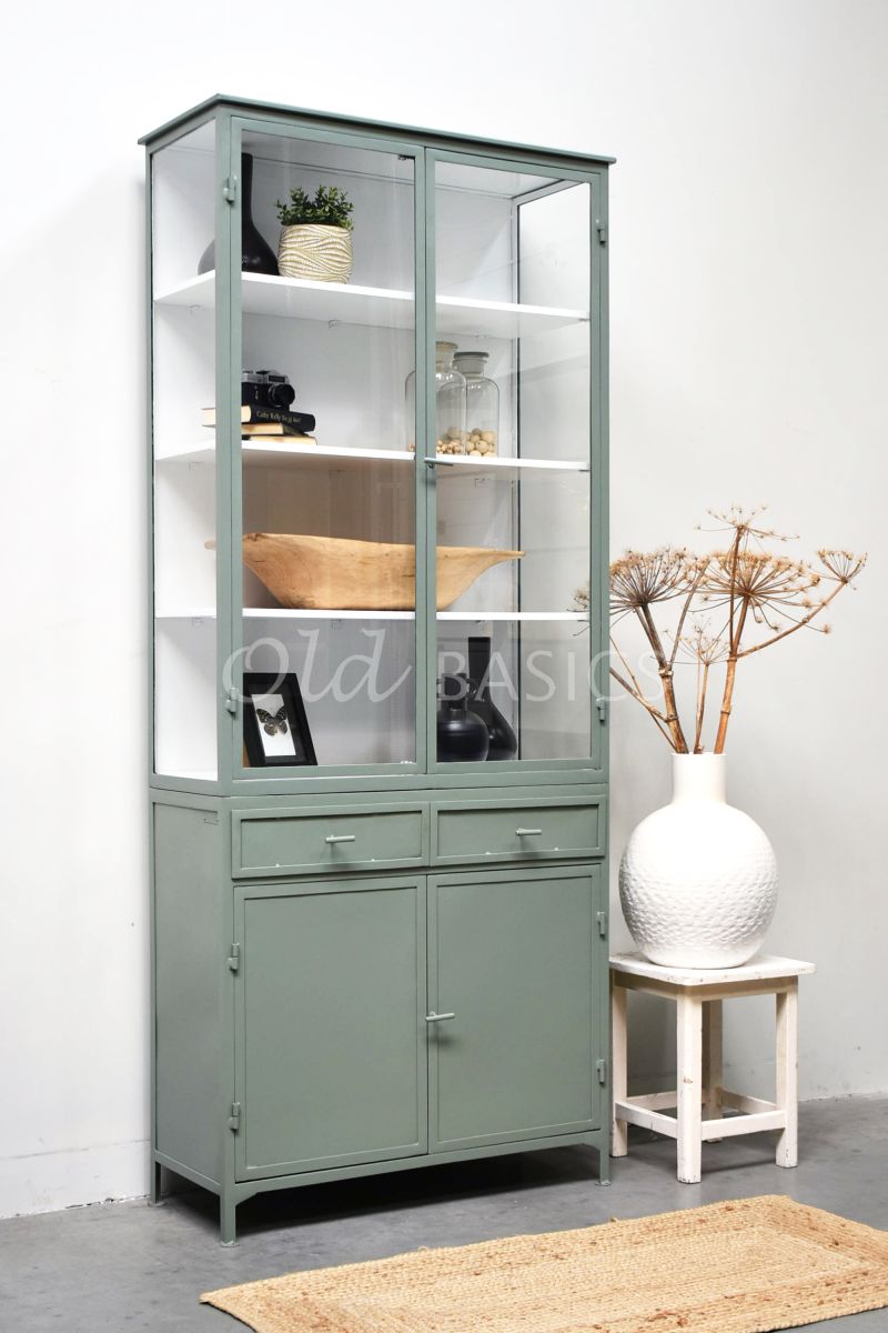 Detail van Apothekerskast Ivar Ladre Lindegroen, groen, grijs, materiaal staal